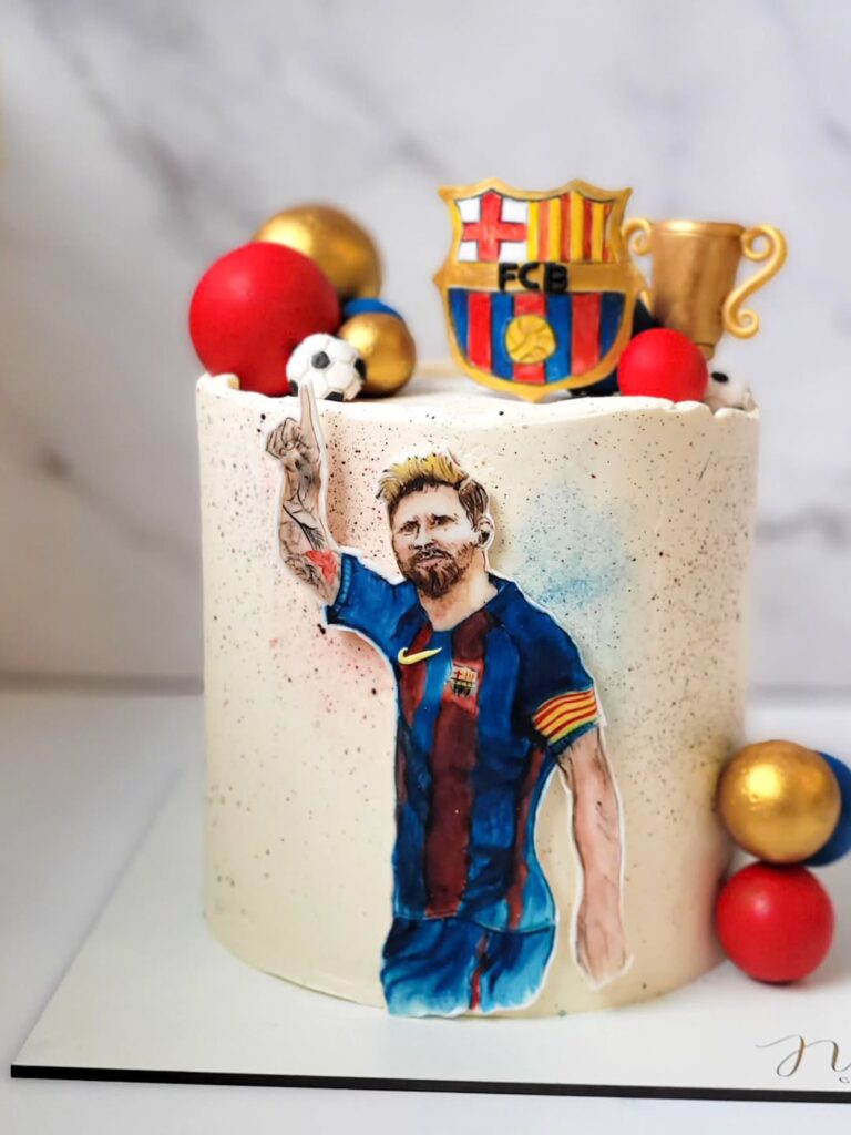 Instagram post from nunacakeart. This post is in position 2.